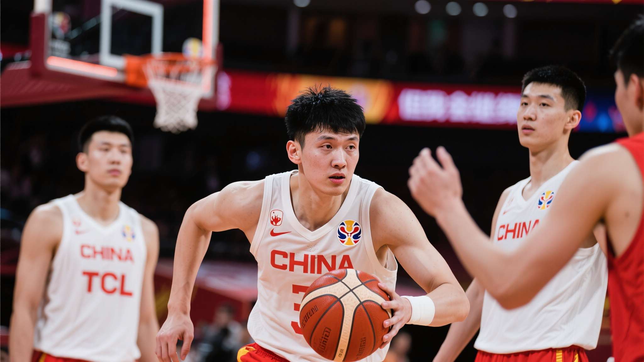 杨瀚森首节登场5分15秒 杨瀚森首节登场5分15秒